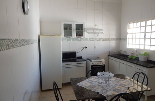 Olimpia House | House in Olympia with WIFI, Netflix and air conditioning! Come enjoy Thermas !