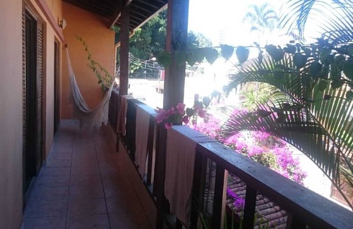 Centro House | HOUSE IN THE CENTER OF MONGAGUÁ, QUIET STREET, CLOSE TO BANKS, MARKET AND BEACH.