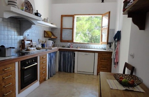 S'alqueria Blanca Cottage | House in the countryside, overlooking the sea, 5 km from various beaches, 500m from the village