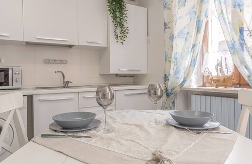 Civitanova Marche House | House in the Maritime Village