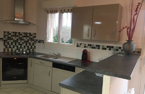 Ange House | House in the middle of the vineyard