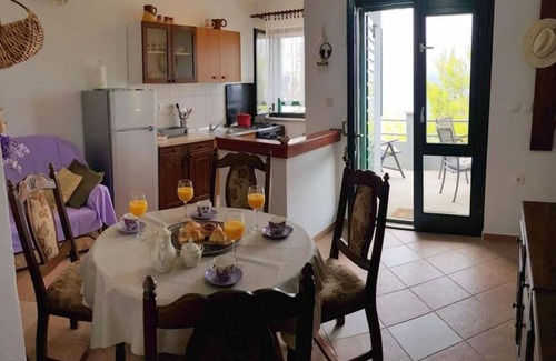 Gdinj Other | House Jakov directly on the sea-Island Hvar