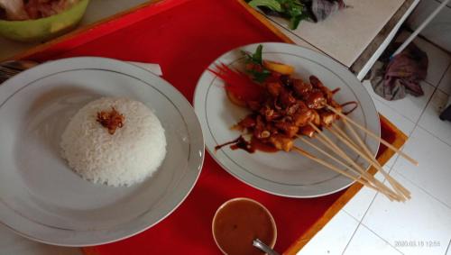 Sidemen Apartment | House market