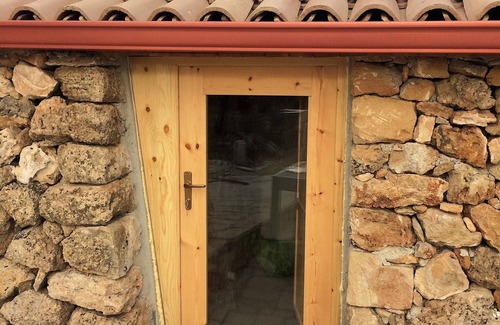 Noto House | House Mmiriusa