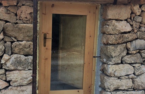 Noto House | House Mmiriusa