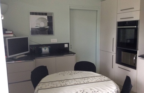 Avignon Villa | HOUSE MORIERES LES AVIGNON POOL 6 PERSON