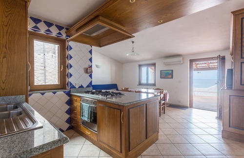 Putzu Idu Apartment | house on beach at 20 mt. from the sea line