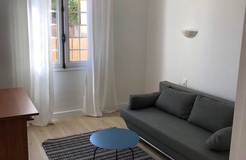 Thuir House | House, renovated with great care, 2 mns from the center