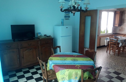 Pleumeur-Bodou House | HOUSE SEASIDE GREAT ISLAND NEAR COAST OF PINK GRANITE