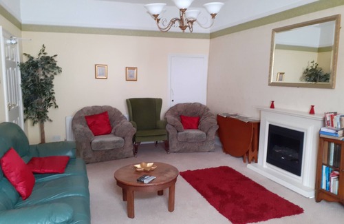 Dunster Apartment | House - Sleeps 6 & paid off site parking available
