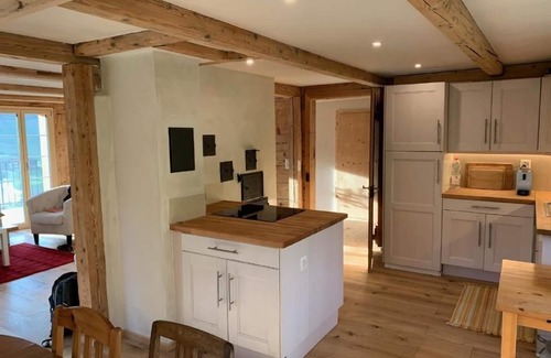 Mitloedi House | House Stelz