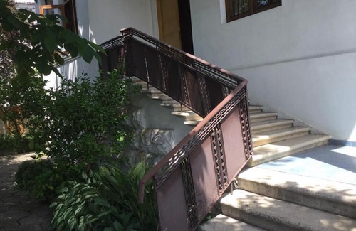 Tsqaltubo House | House Tskaltubo