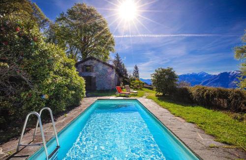 Locarno House | House under the beeches- Casa sotto i Faggi
