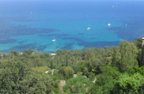 Cap Benat House | house / villa - BORMES LES MIMOSAS