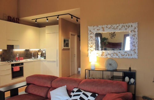 Twist House | house with garden and view