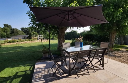 Minzac House | House with large garden & private wood in Dordogne