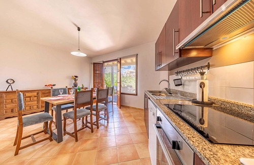 Campanet Villa | House with private pool and beautiful views. Three rooms and wifi in a very quiet area.