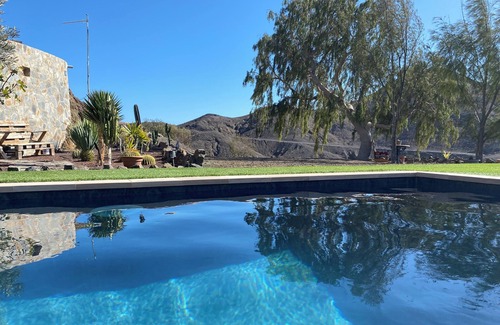 Pajara House | House with private pool to enjoy the sun, tranquility and nature.