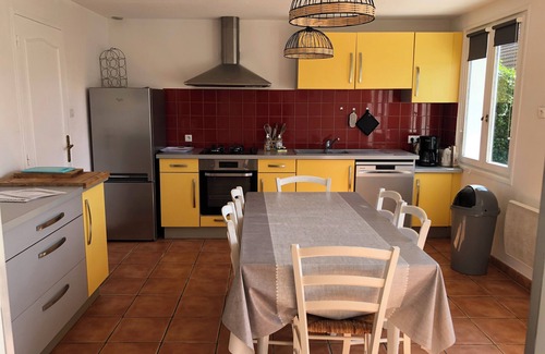 Camiers House | HOUSE with private pool, garden, 500m from the beach