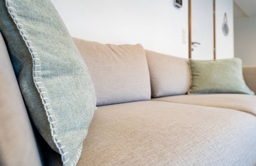 Spanje House | House with private sauna & parking near city center and transport