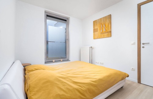 Spanje House | House with private sauna & parking near city center and transport