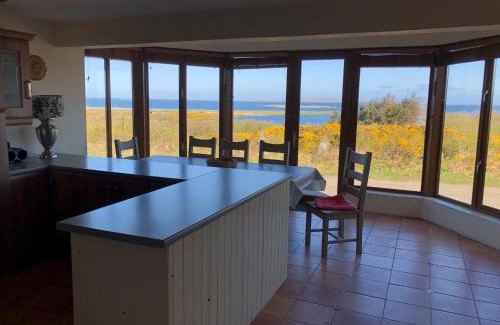 Renvyle House | House with sea views close to Beach with WiFi and large kitchen and dining