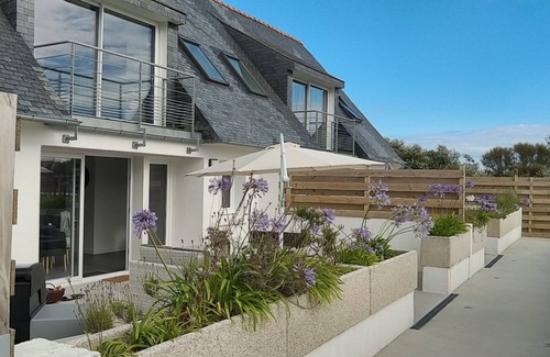 Plouescat House | House with swimming pool - walking distance to the beach