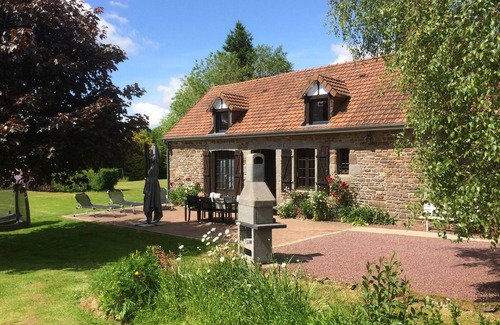 Le Tanu House | House with swimming pool and private spa in la manche 18kms from Granville