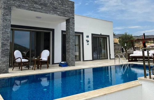 Akyarlar Villa | House within 5 Min. Walk to Beach in Akyarlar