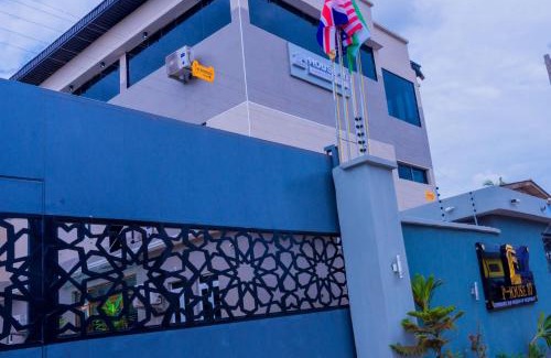 Oshodi-Isolo Hotel | House10 luxury hotel and suites