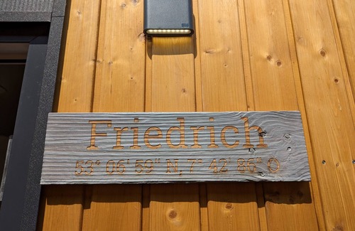 Papenburg Apartment | Houseboat for 6 guests with 32m² in Papenburg (173666)