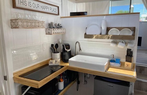 St. Augustine Boat Rental | Houseboat Retreat in Downtown St. Augustine