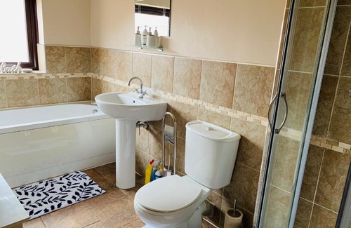 Stoke-on-Trent House | Housefield Single 3