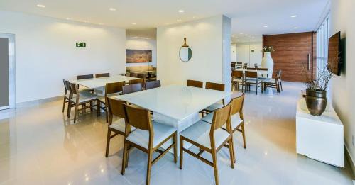 Goiania Apartment | Housi - Metropolitan Sidney Smart Style