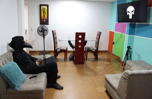 Villavicencio House | Housing complete with parking, near the terminal