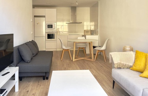 Leon Apartment | Housingleon- city center with car park