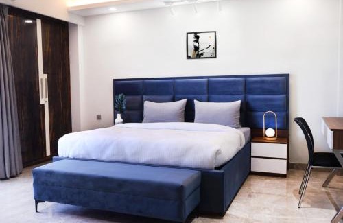 South City I Apartment | Housr Sector 41 Near Fortis Hospital