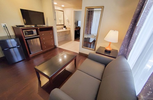 Pasadena Hotel | Howard Johnson by Wyndham Pasadena