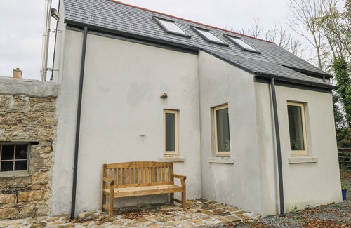Bundoran Cottage | HOWARDS END, pet friendly, with a garden in Bundoran, County Donegal