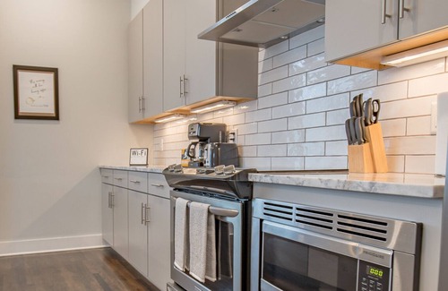 Inglewood House | Howdy House | Rooftop Skyline View | 5 mi BRDWY