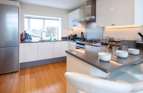 Laverton House | Howells Mere 26, Swans Down (P)