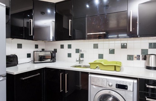 Crawley Apartment | Howlands Apartment Crawley/Gatwick