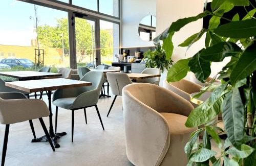 Quatre Carreres Hotel | HQ Arena Hotel