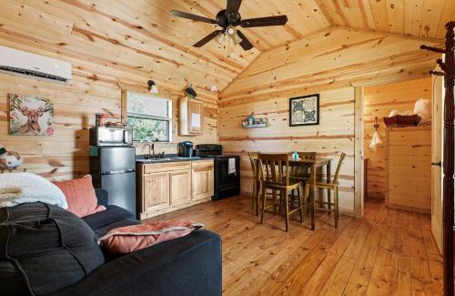 Fredericksburg House | HR Cabin 5 - The Indian Cabin