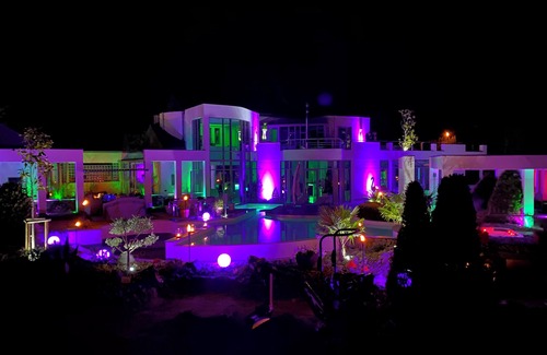 Bombogen House | HTS Haus Tropica Eifel Mosel incl. whirlpool and gym