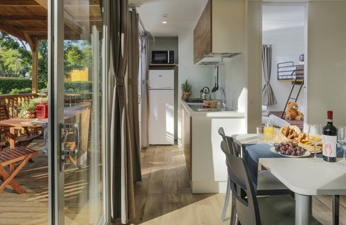 Figline e Incisa Valdarno RV Rental | Hu Norcenni Girasole Village