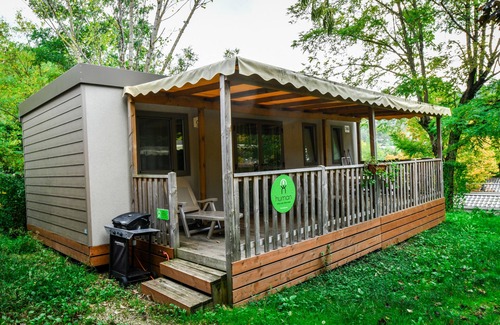 Figline e Incisa Valdarno RV Rental | Hu Norcenni Girasole Village