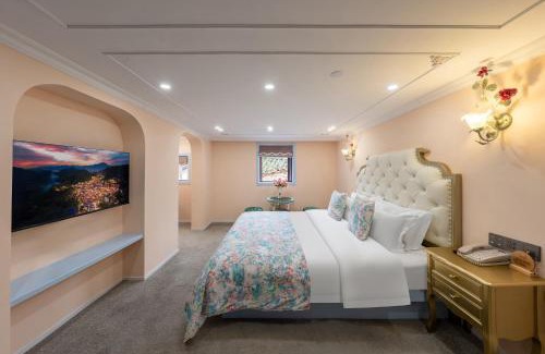Wuyuan Hotel | Huangling Shaiqiu Boutique Hotel