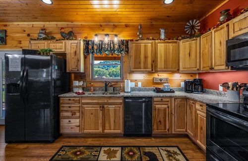 Maggie Valley Cabin | Huckleberry Lodge ~ Elk Viewing ~ New Cabin by Willow Tree Cabins