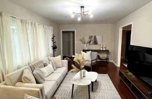 Lorenz Park House | Hudson Haven